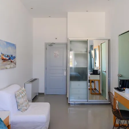 Hotell Impressive One Ormos Athinios