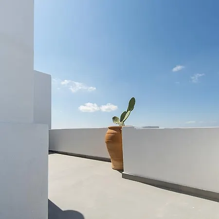 Impressive One 4* Ormos Athinios