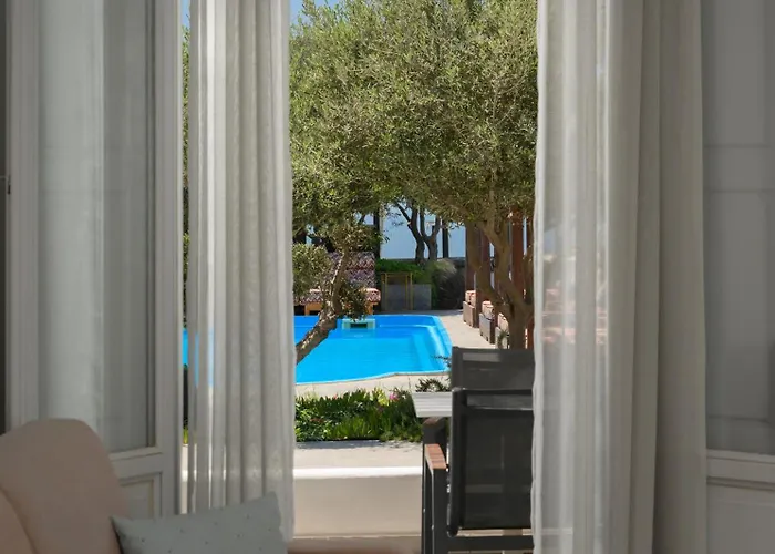 Impressive One Szálloda