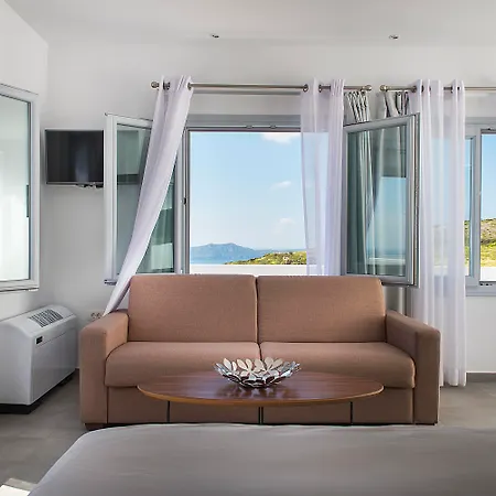 Impressive One Ormos Athinios