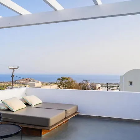 Pirgos Hotel