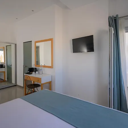 Otel Impressive One Ormos Athinios