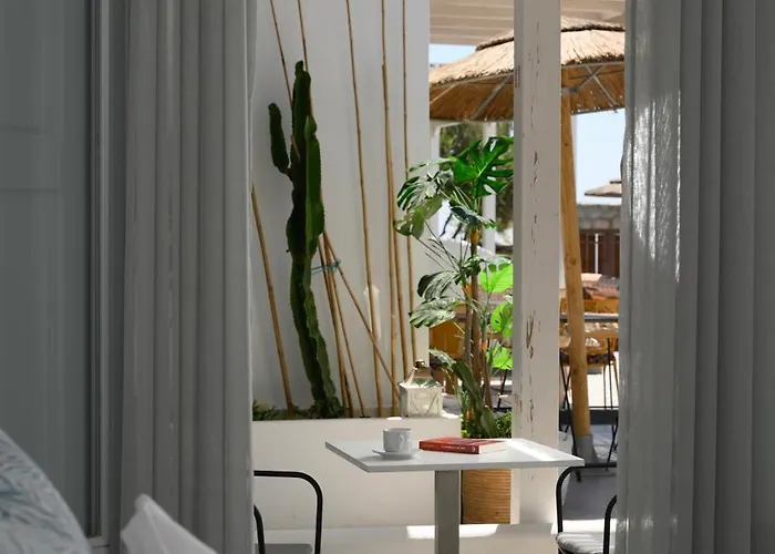 Hotel Impressive One Ormos Athinios